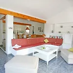 Casas Piedras בית נופש *