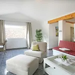 Casas Piedras בית נופש *